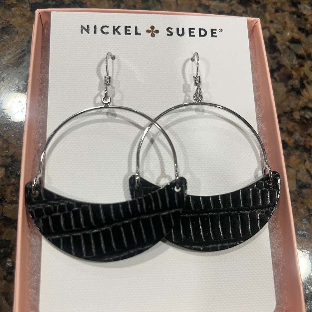 Nickel & Suede Noir Asters size small